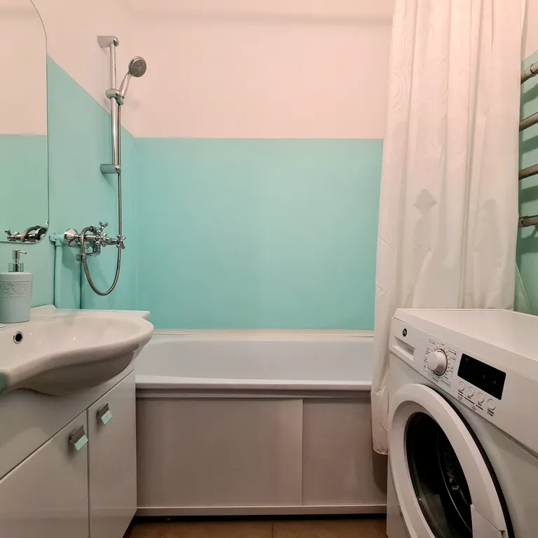 Уютная 2-комнатная квартира в спальном районе