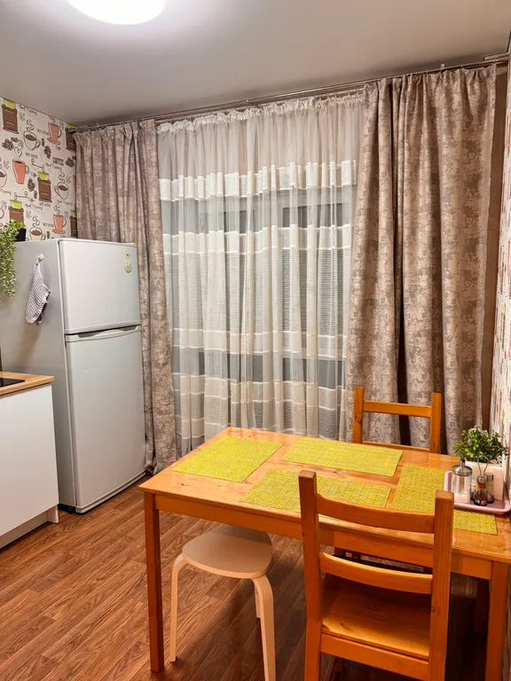 Омск Кировский у ТЦ Мега