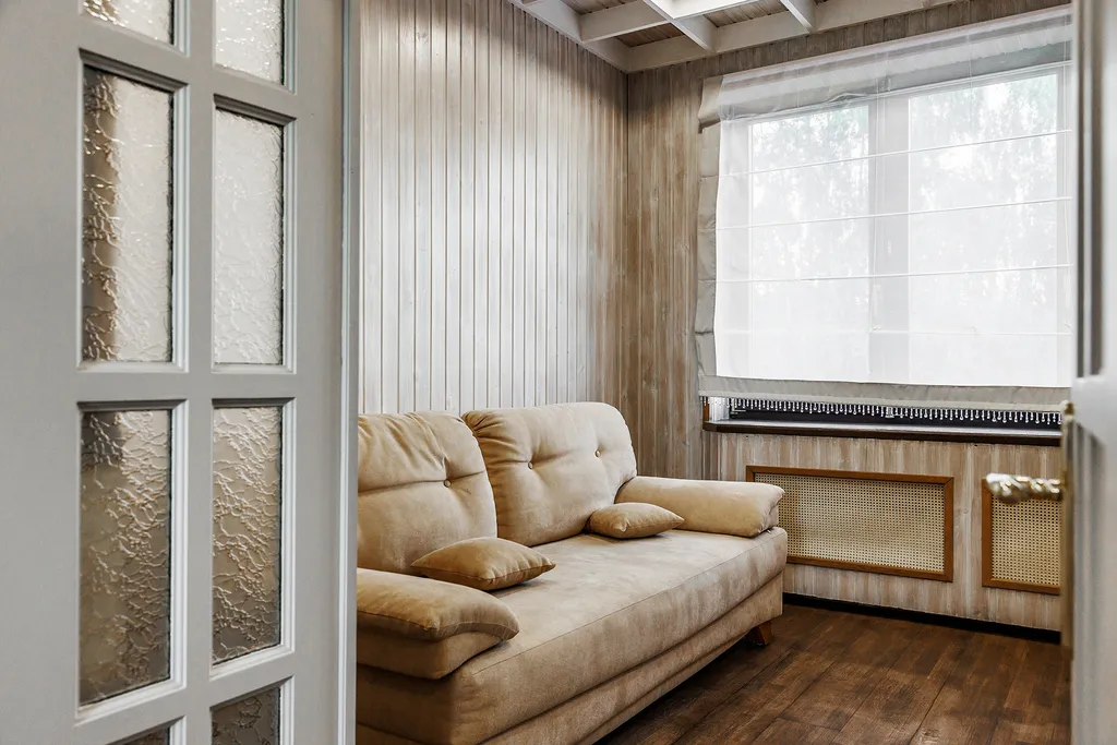 Современный дом с бассейном и сауной для большой компании