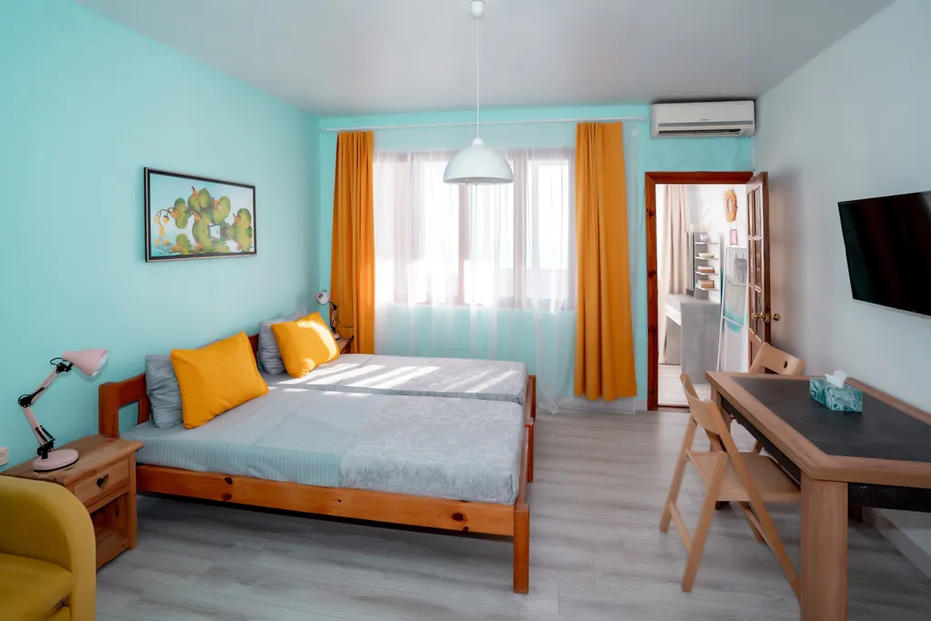 4-комнатная Квартира