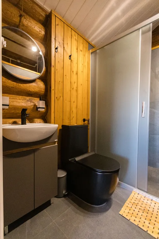 Коттедж Дом Теремок на берегу реки Свирь — Лодейное Поле