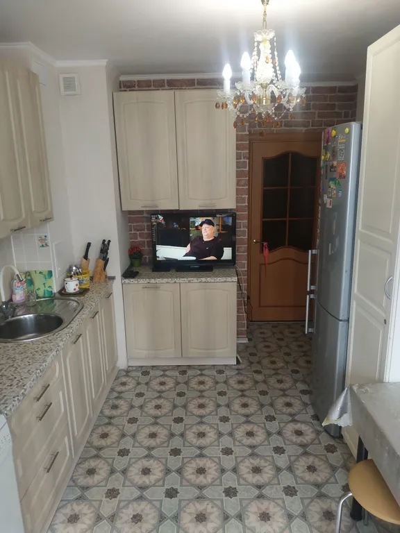 Охраняемый тихий дом в оживлённом мегаполисе