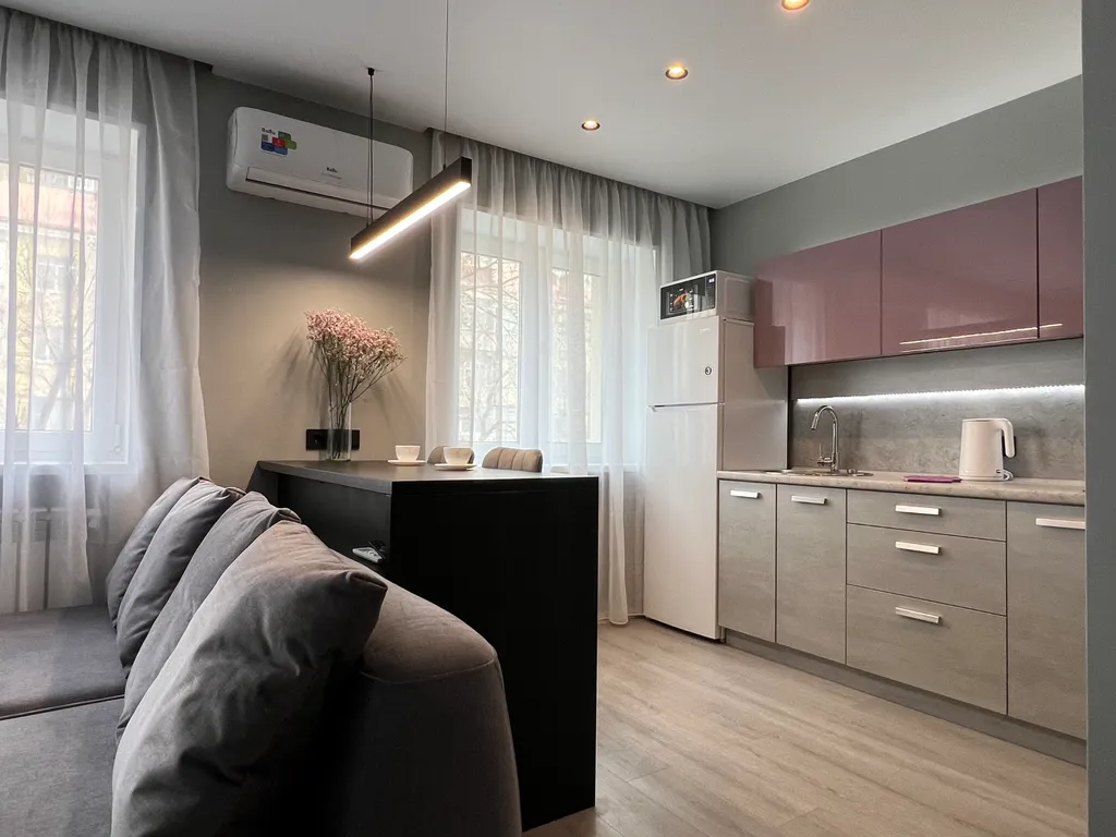 Квартира Квартира Bloom Apartment — просторная студия в центре — Владивосток