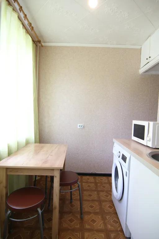 2-комнатная квартира стандарт рядом с центром