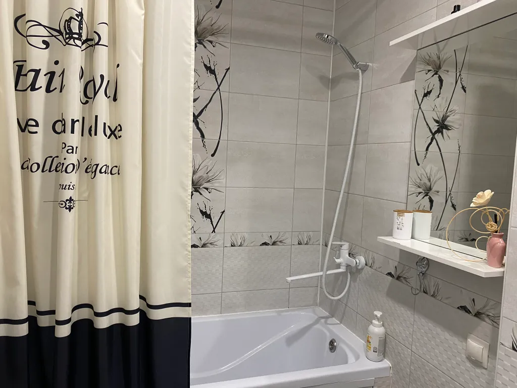 Апартамент с видом на горы