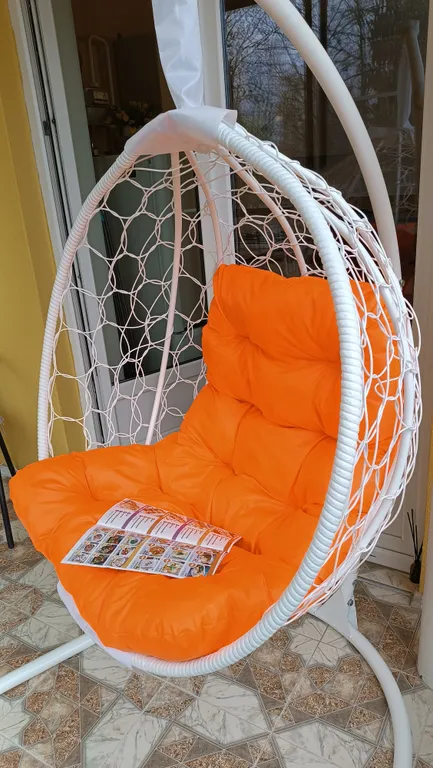 Квартира у озера с террасой