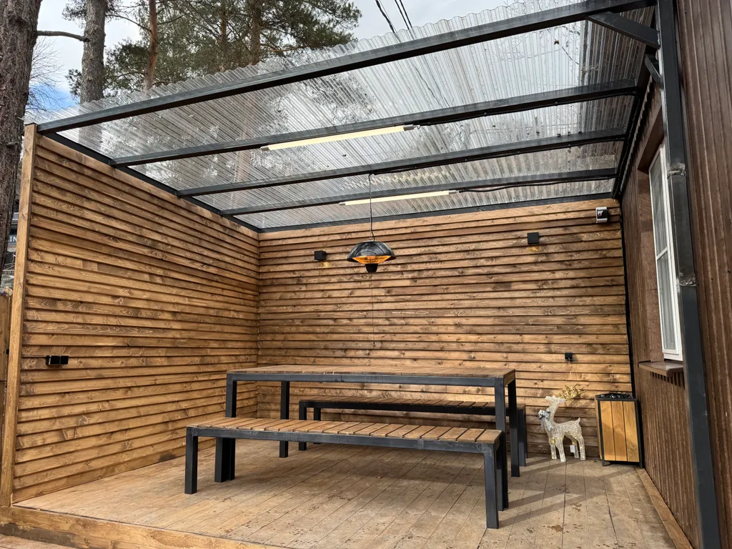 Коттедж House с террасой и видом на лес — Архыз