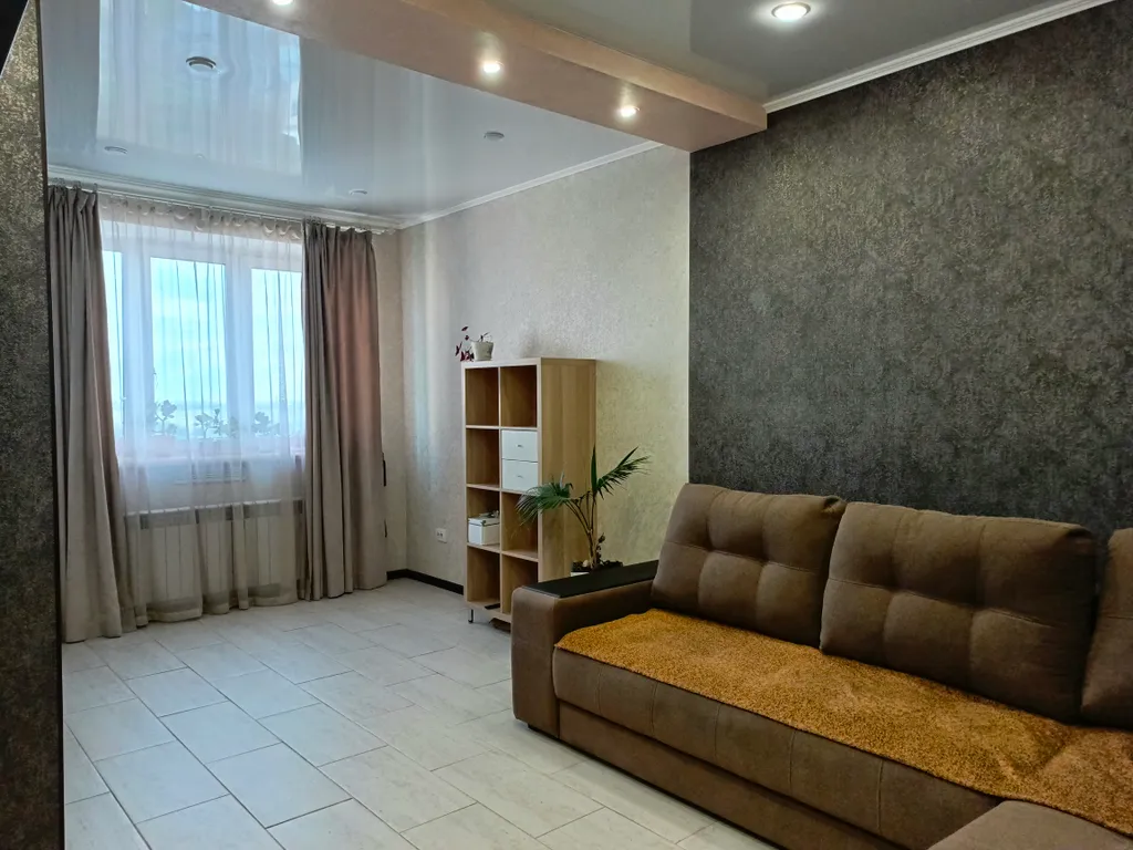 Квартира Уютная квapтиpa Левый берег Омск — Омск