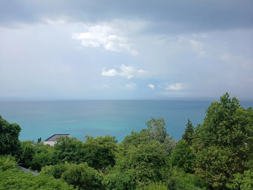 Комната на побережье чёрного моря