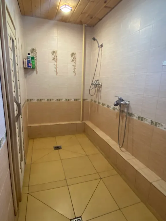 Уютный уголок с баней