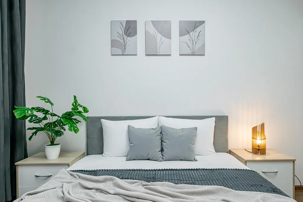 Уютная двухкомнатная квартира евро формата у Планеты