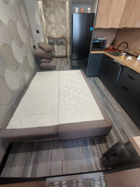 Capybara's style: центр, парящая кровать, тв-алиса, качель