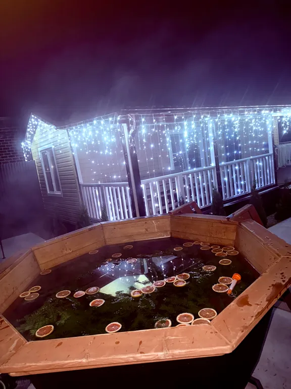 Домик с теплым бассейном и банным чаном