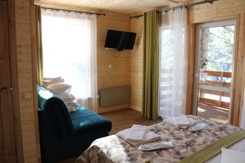 Коттедж 4-комнатный Дом — аренда посуточно в Архыз