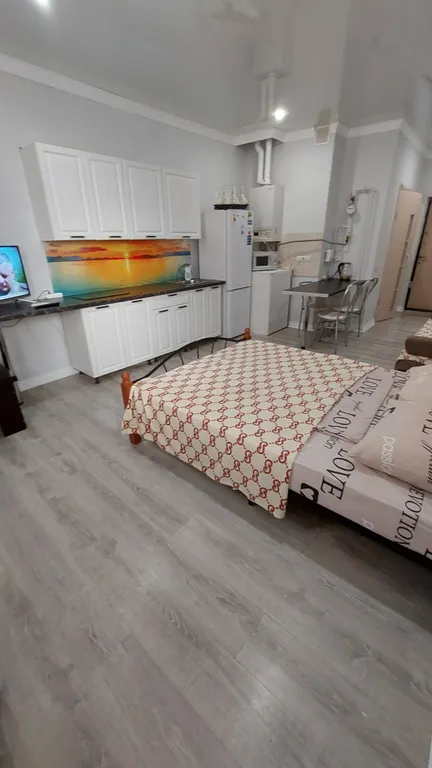 Квартира Квартира с балконом у моря в самом центре Адлера — Адлер