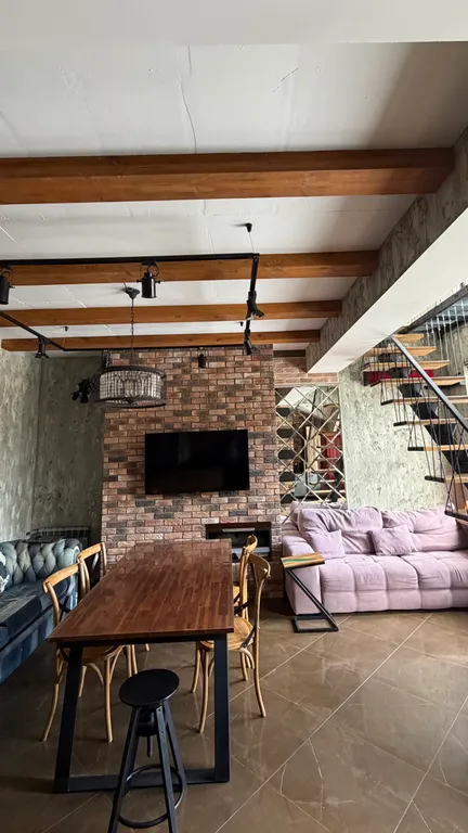 Уютная двухуровневая квартира в самом центре горнолыжного курорта