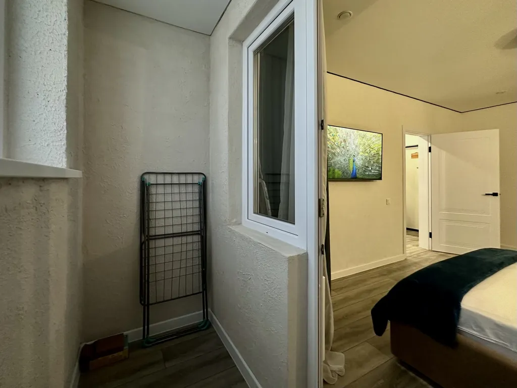 Квартира на Юркина 10