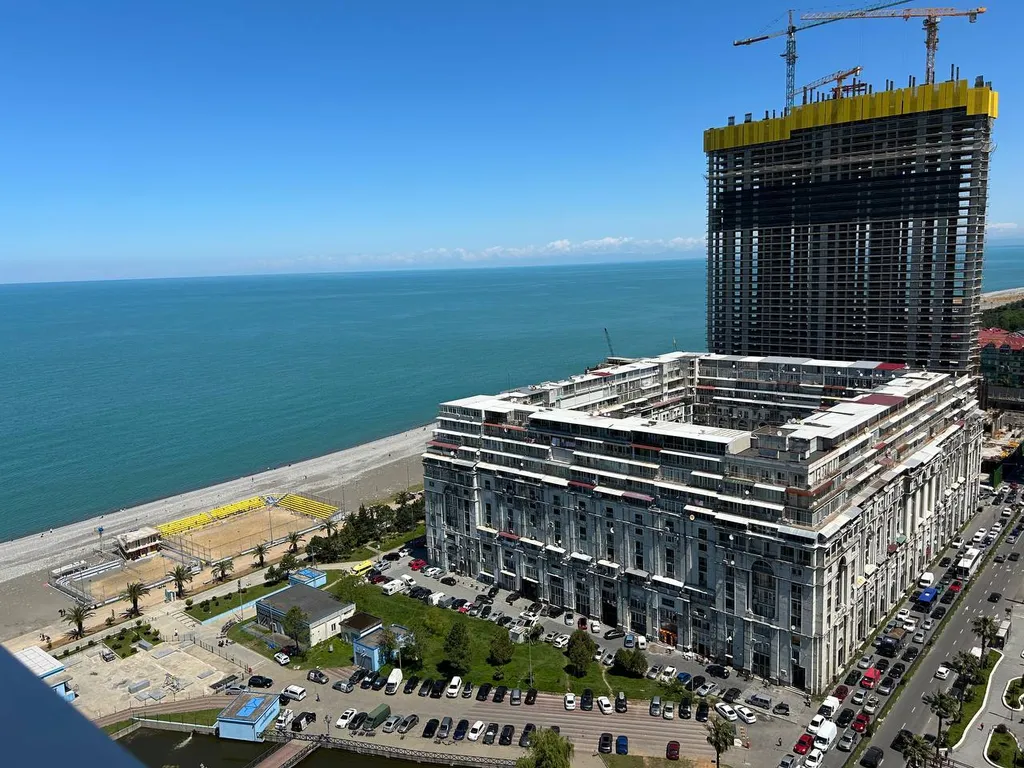 Grand sea&city view apartment in alliance palace