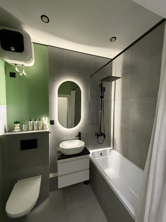 Квартира Квартира Стильная студия в современном ж/к "Метрополис" — Красноярск