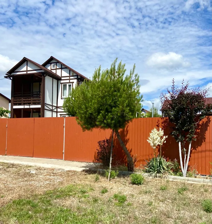 Коттедж Адмиральский домик на море — Солнечная Долина