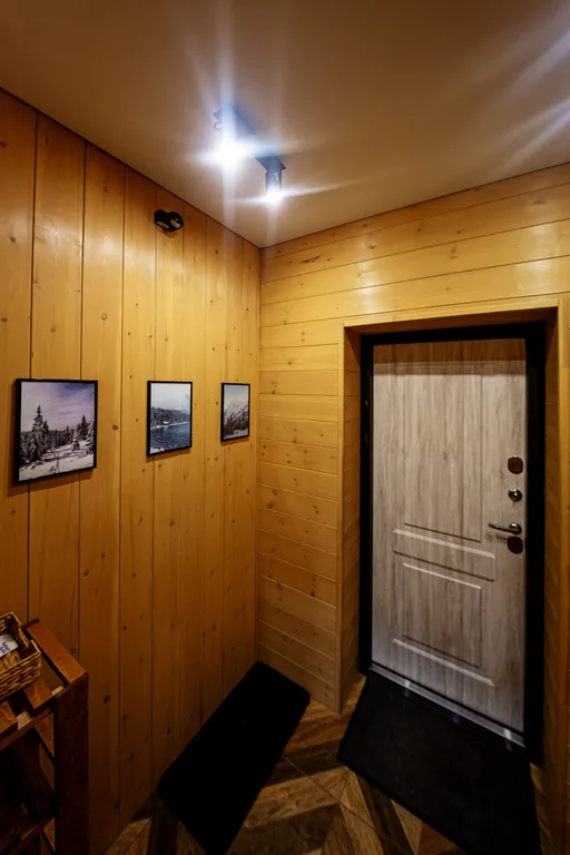 Шале с бассейном и джакузи под открытым небом