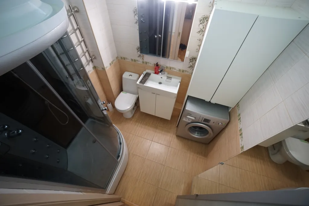 Квартира комфорт, бизнес класса возле метро Парнас