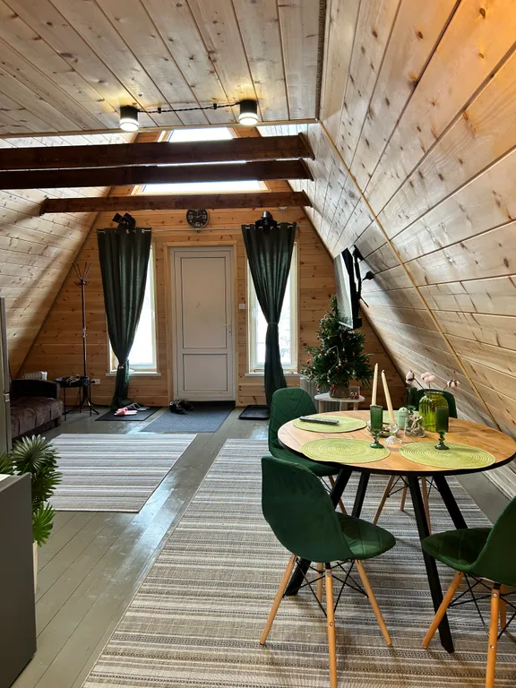 Афрейм Выходной-и-точка