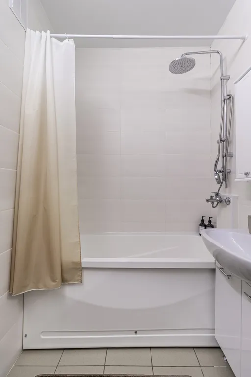 Уютная квартира с видом на городской парк