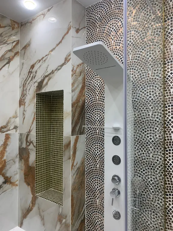 Дом- коттедж  с шикарным дизайнерским ремонтом