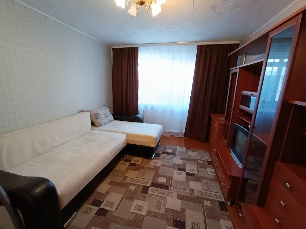 Уютная квартира в центре города — аренда посуточно в Ревда