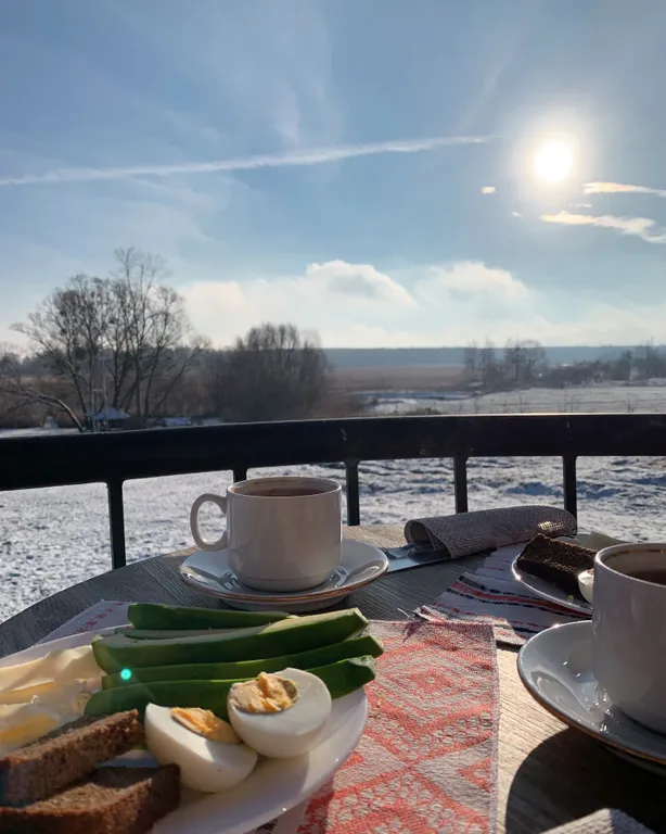 Тихое и комфортное место на берегу реки Лесная