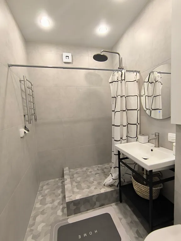 Стильная уютная квартира у моря