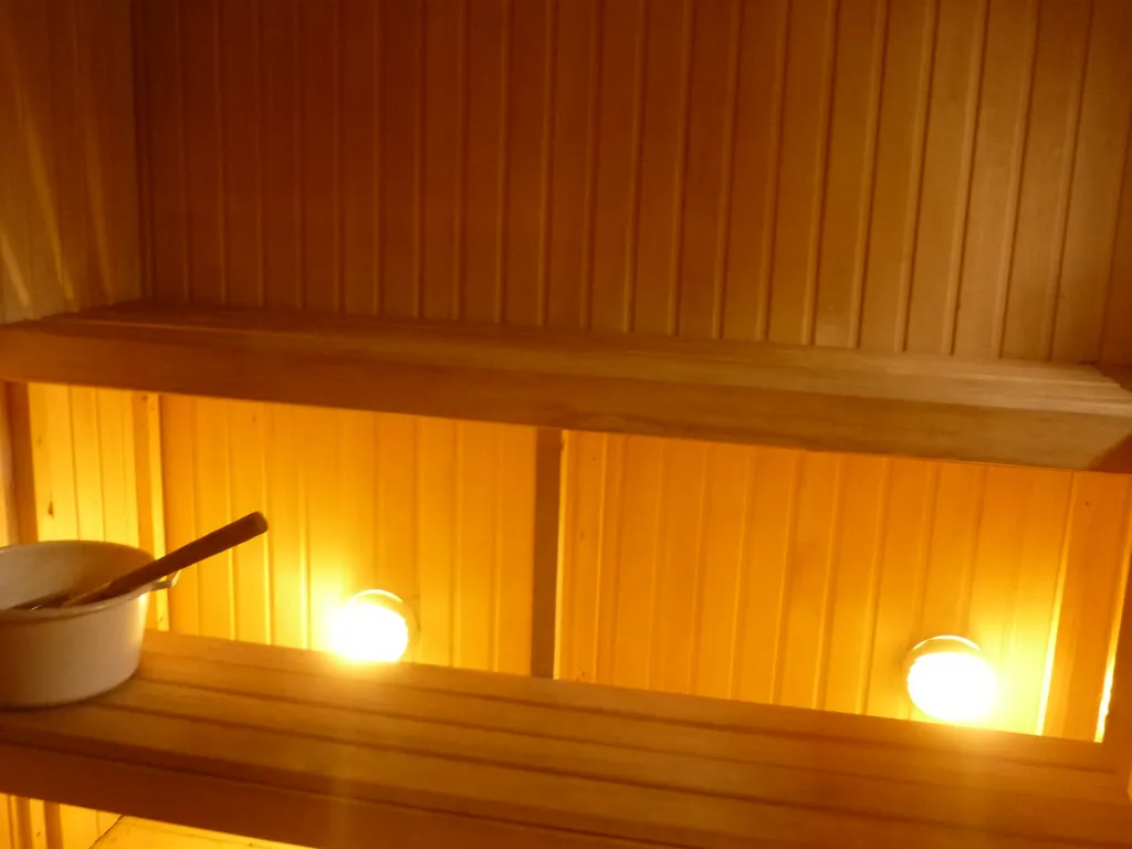 Коттедж на берегу озера