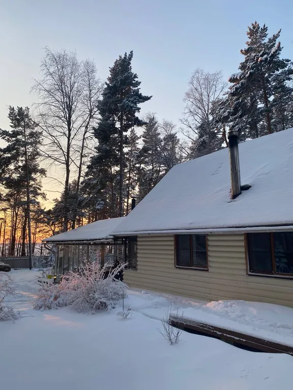 Коттедж Уютный гостевой дом на берегу Финского залива с баней — Приморск