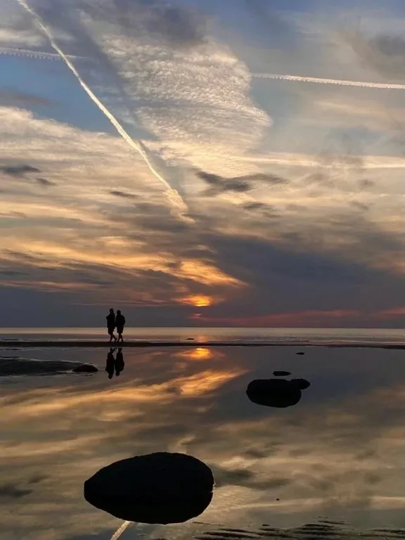 Aframe lux black (Дом на берегу Рыбинского водохранилища)