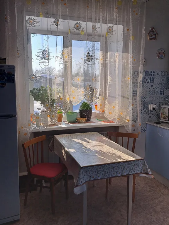 Дом на берегу реки в санаторно-курортной зоне