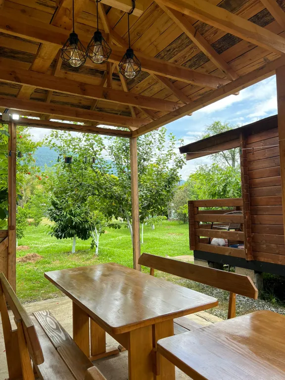 Коттедж Уютный домик с приусадебным участком — Гагра