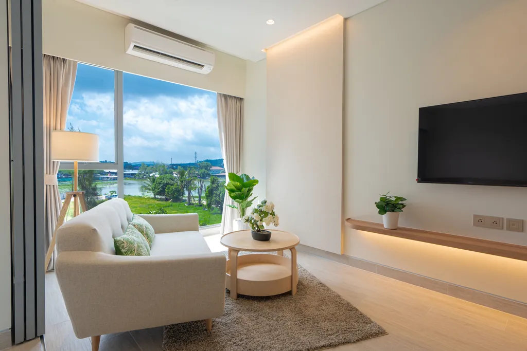 Laguna Lakeside residences apartment 1405