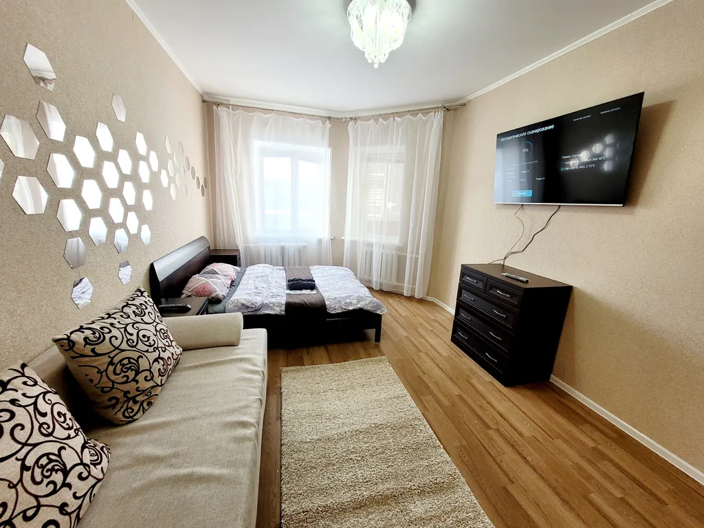 Чистая и уютная квартира с большим смарт тв