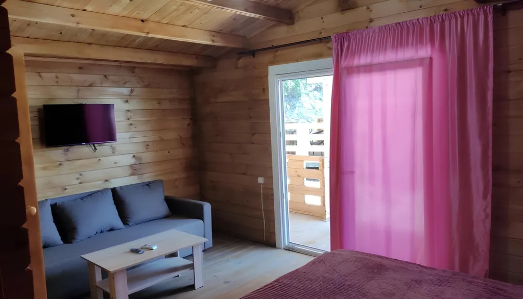 Домики на берегу моря