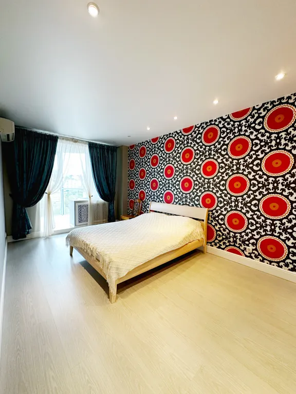 Стильная 3-комнатная квартира рядом с центром