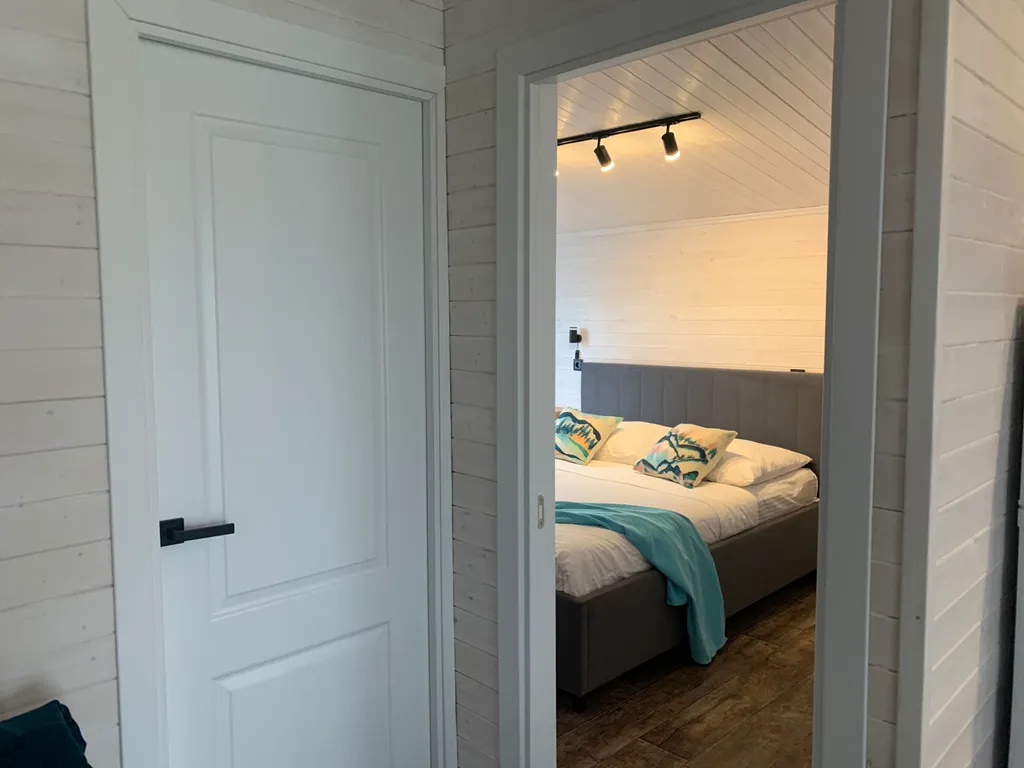 Семейная дача с сауной и камином