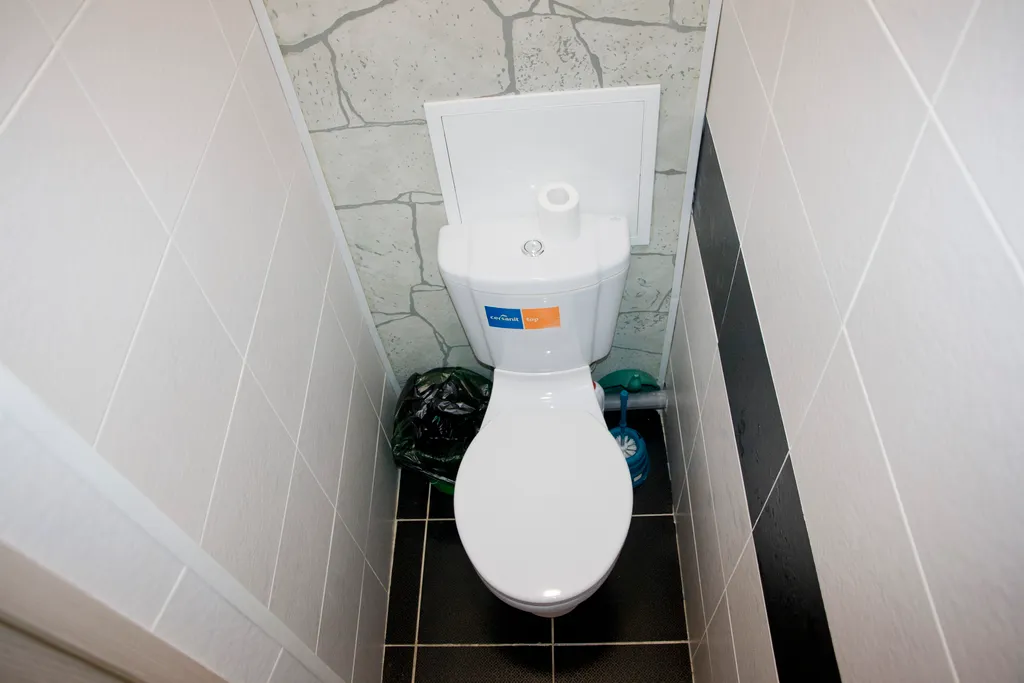 Двухкомнатная квартира люкс класса с камином в центре