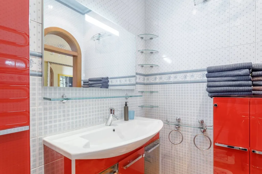 Квартира Уютная большая квартира около патриарших прудов — Москва