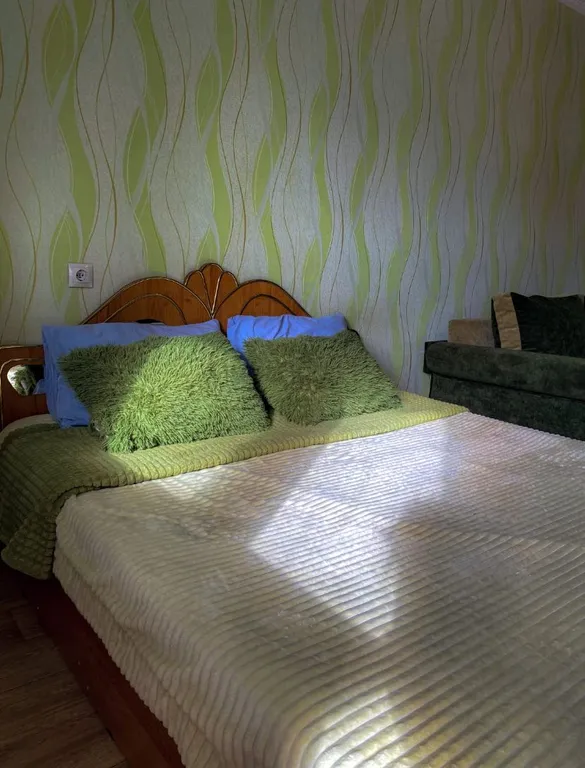 Квартира в новом доме с огороженной территорией рядом с кардиоцентром