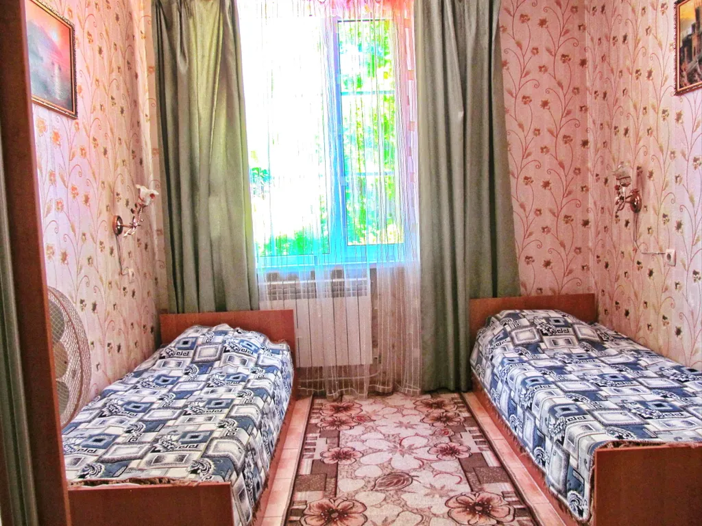 Коттедж 3-х комнатный дом в центре — Феодосия