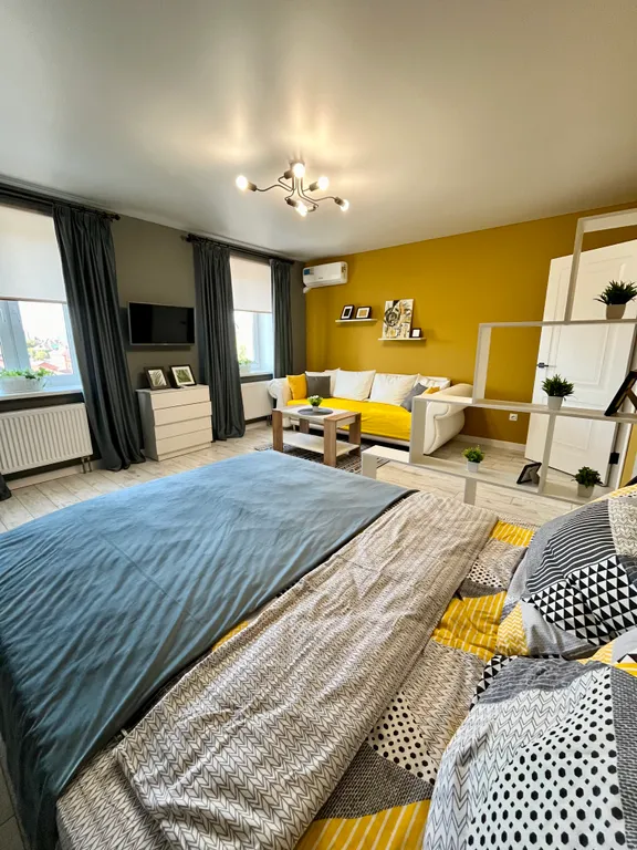 Дизайнерская квартира при въезде в город