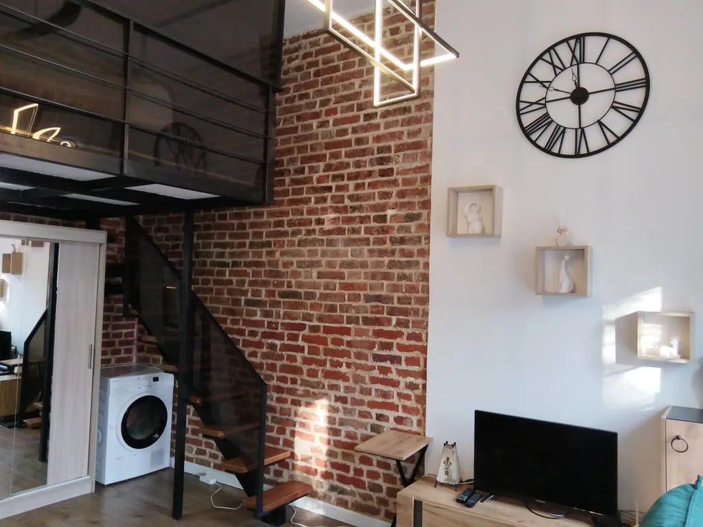 Двухуровневая квартира в самом центре города