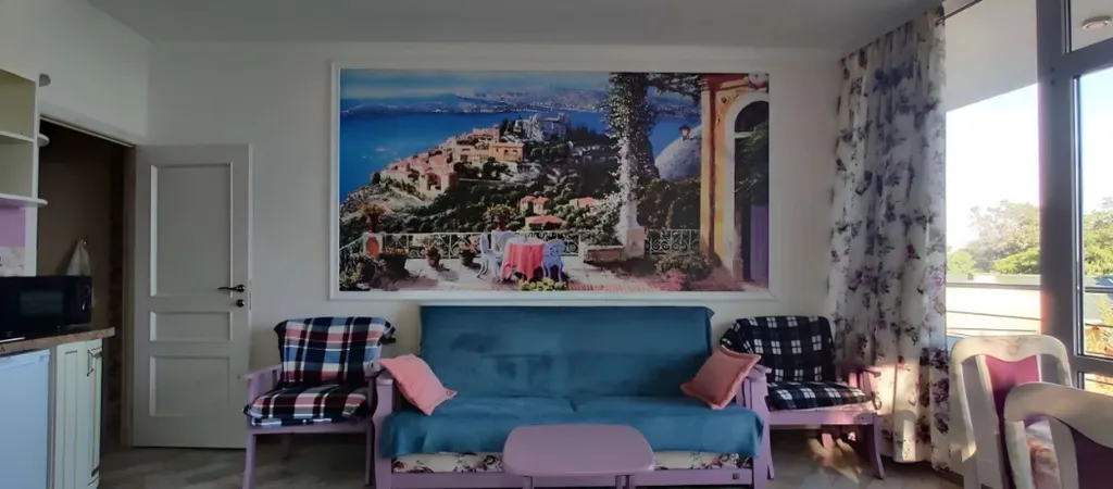 Люкс с видом на море и отдельной спальней 302