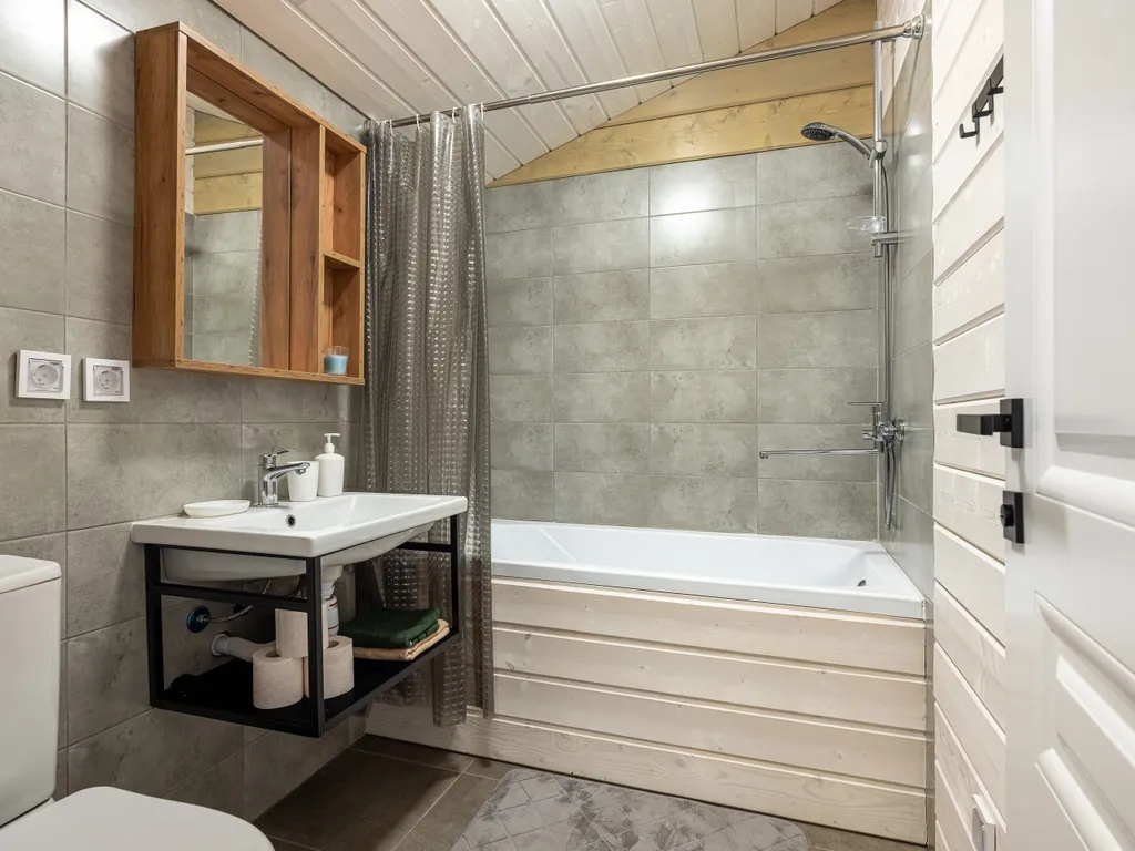 Коттедж Комфортный дом с баней и чаном — Санкт-Петербург